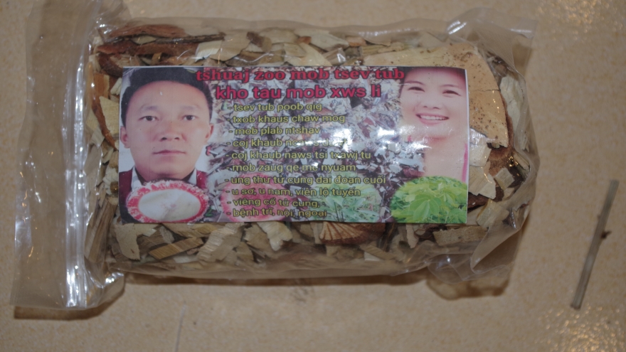 Khởi tố 2 vụ bán “thuốc nam gia truyền” chưa được cấp phép ở Điện Biên